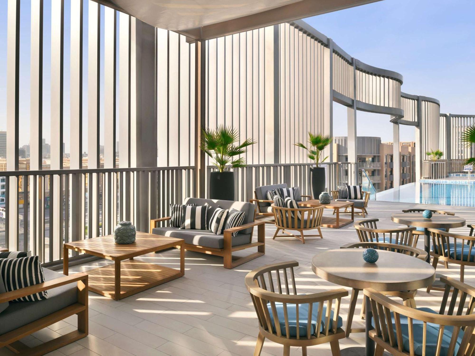 Mercure Dubai Deira Exterior foto